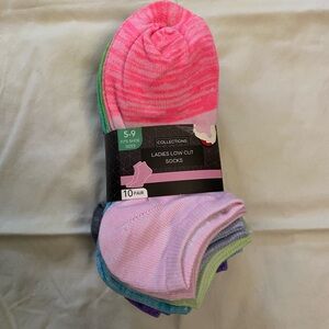 Women’s Socks, Size 5-9